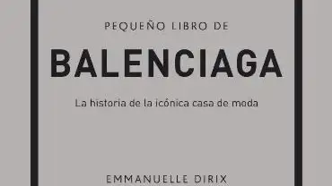 Pequeño libro de Balenciaga, en Amazon