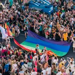  Cientos de miles de personas vuelven a tomar las calles de Madrid para celebrar el Orgullo