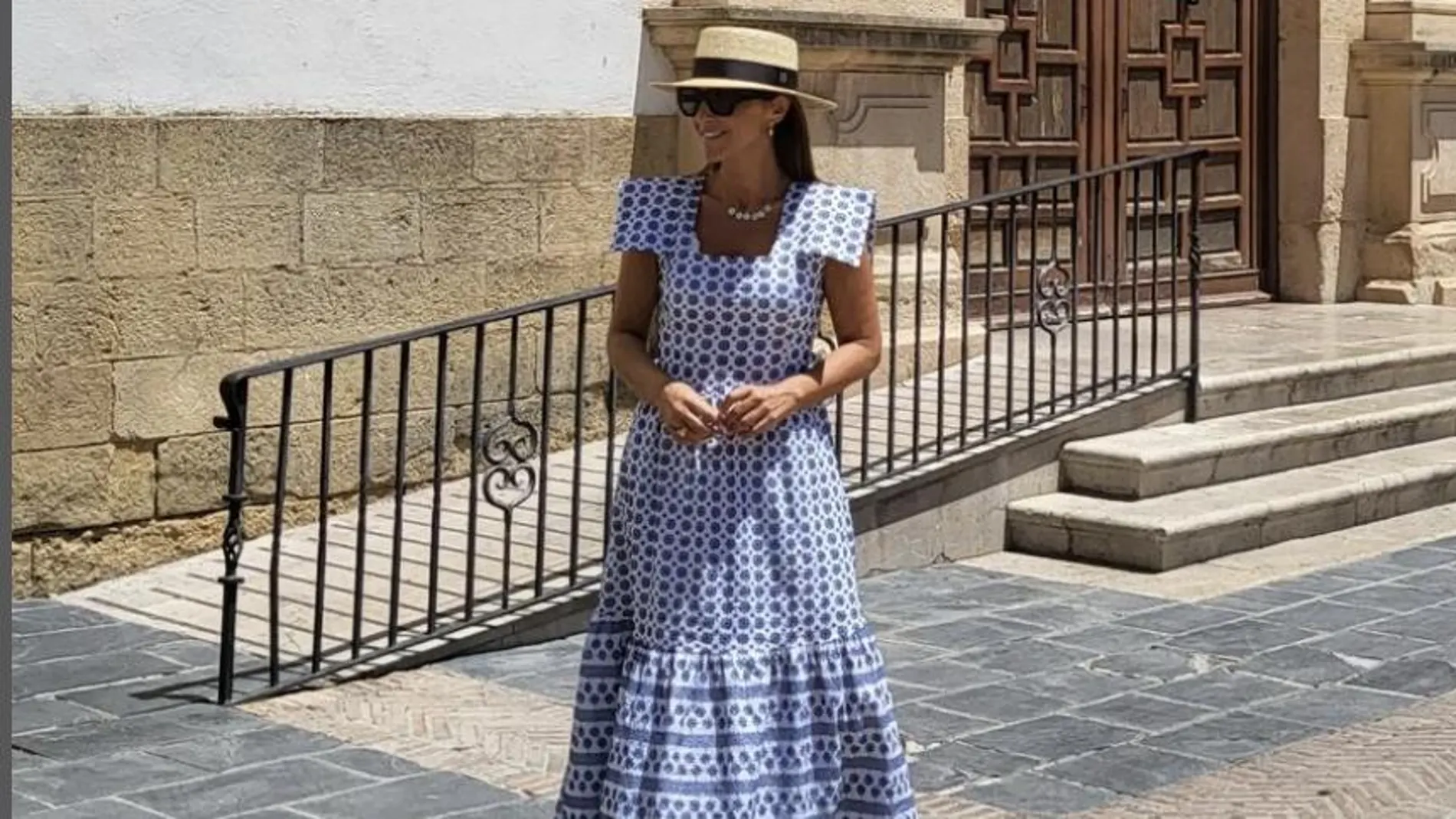 Paula Echevarría es la turista con más glamour.