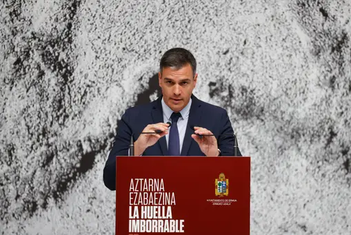 Sánchez dice en el homenaje a Miguel Ángel Blanco y ante el Rey que “España y Euskadi son países libres”