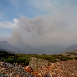 Vista de los focos del incendio en los focos de Candelario y Monsagro en Salamanca