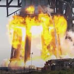 Momento de la explosión capturado de la retransmisión que la NASA estaba realizando de la prueba.