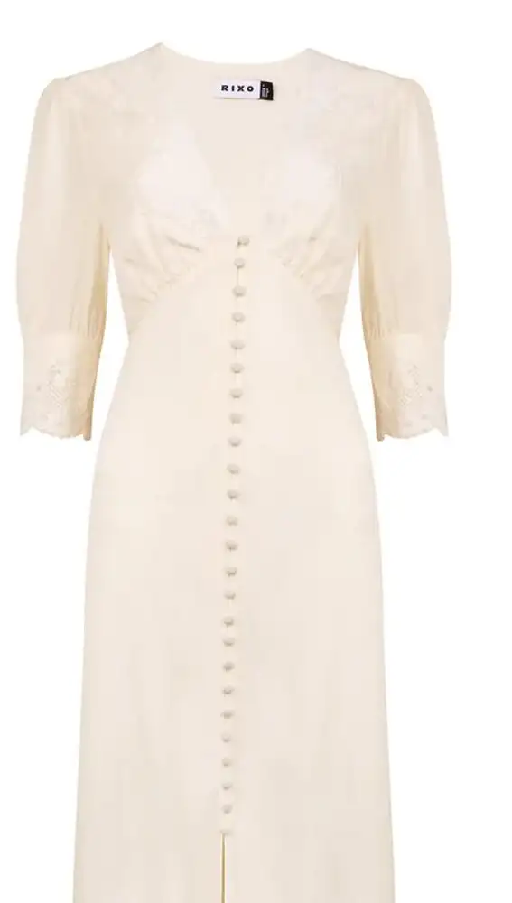 Vestido blanco Carmen Lomana.