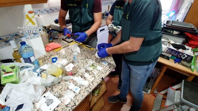 Desmantelado un laboratorio de cocaína en Paiporta y detenidas dos personas