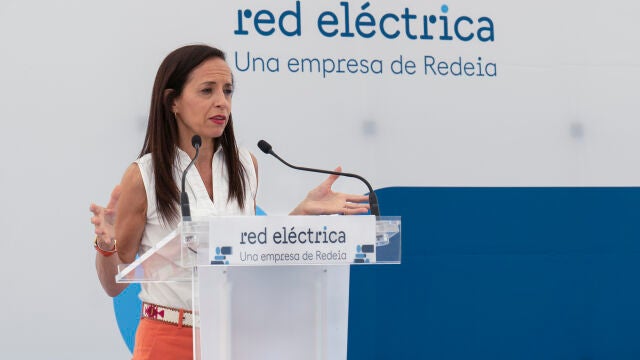 La presidenta de Redeia, matriz de Red Eléctrica, Beatriz Corredor