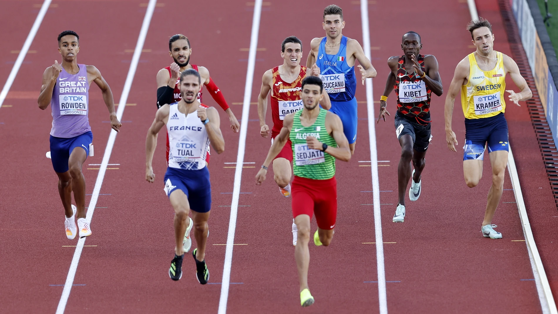 Mariano García se quedó sin fuerzas en la última recta en la semifinal de 800