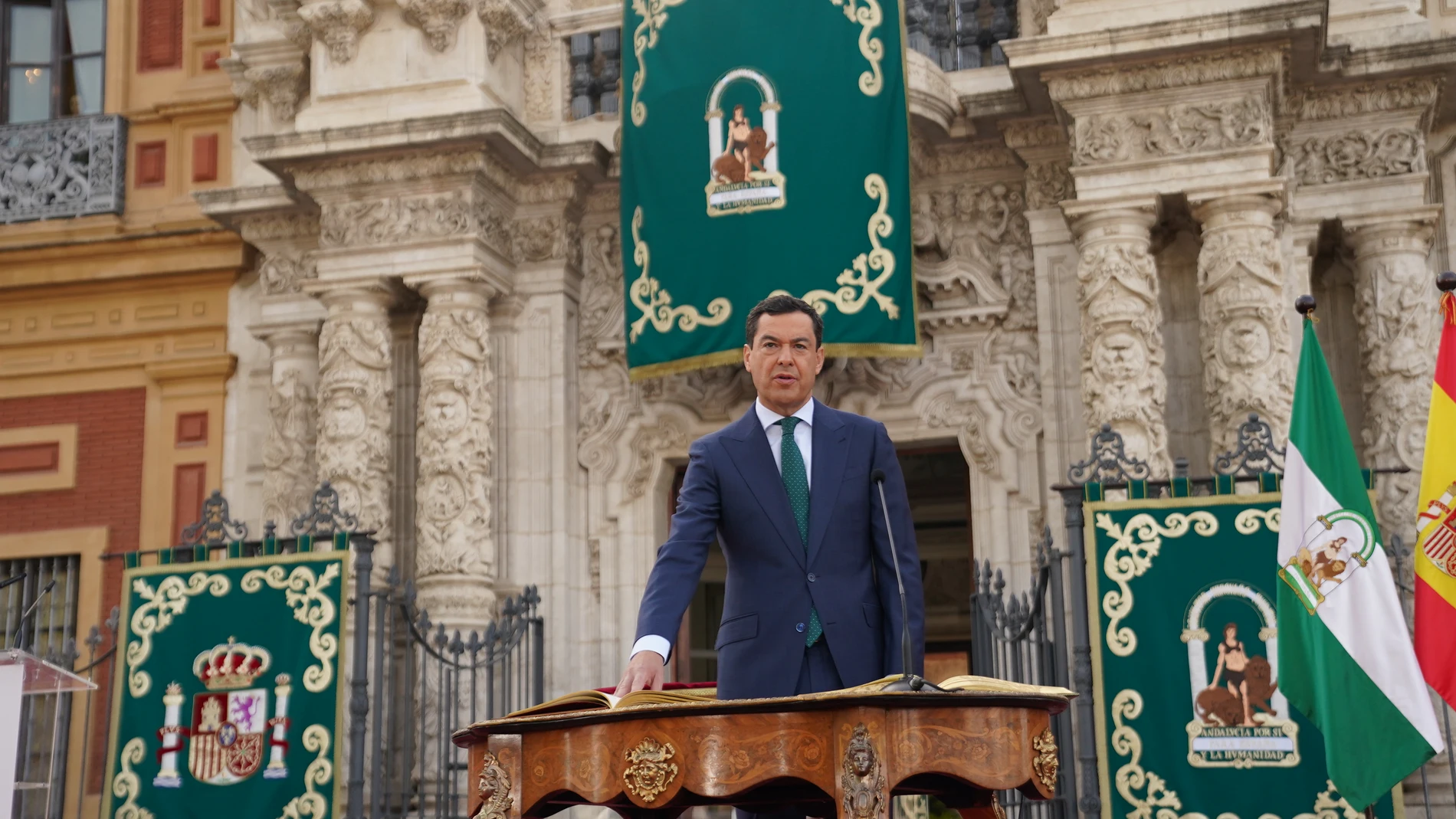 Juanma Moreno, este sábado jurando su cargo como presidente de la Junta