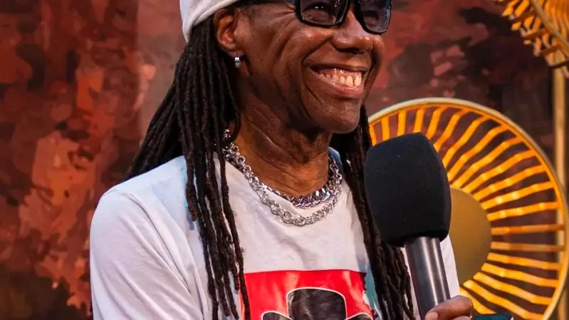 Backstage con Nile Rodgers