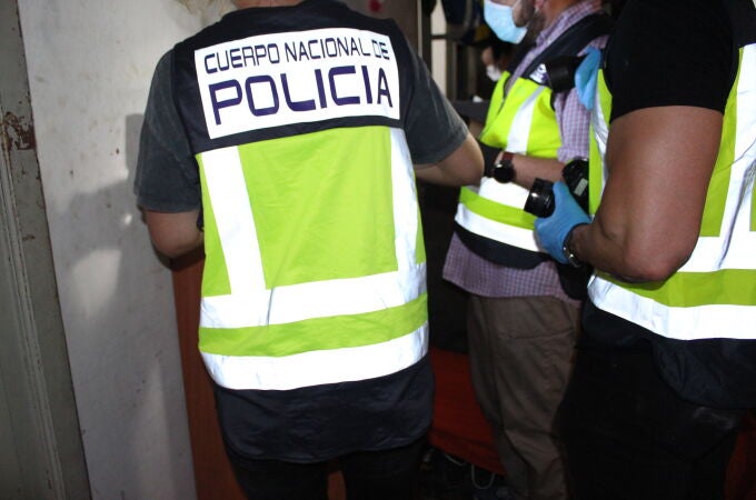 Imagen de la operación llevada a cabo por la Policía Nacional