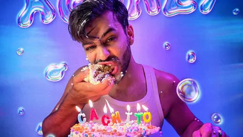 Agoney presenta 'Cachito'.