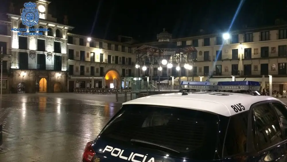 Vehículo de la Policía Nacional en Tudela.
