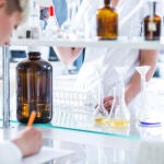 Los laboratorios de Análisis Clínicos y Bioquímica Clínica comparten la misma instrumentación