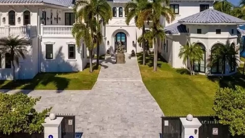 Esta es la nueva residencia del Kun Agüero en Miami.