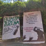 Pancartas en los municipios vascos contra la Ertzaintza