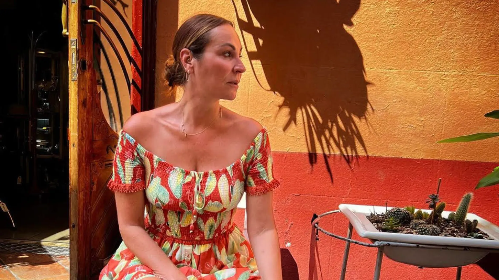 moda: El vestido naranja que podría llevar la reina Letizia en verano