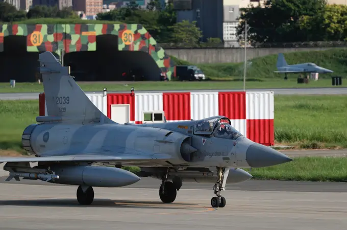Cazas Mirage 2000, el pilar y esperanza de Taiwán para resistir a las aplastantes tropas de China 