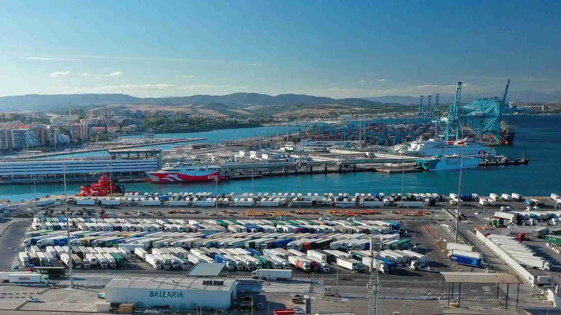 En la imagen, el Puerto de Algeciras