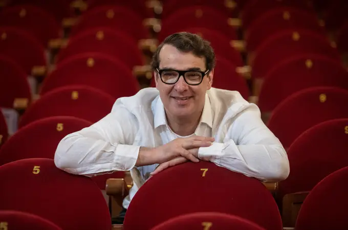 Luis Merlo: “Lo mejor del teatro es que no hay ‘corten’, los silencios y las risas del público”