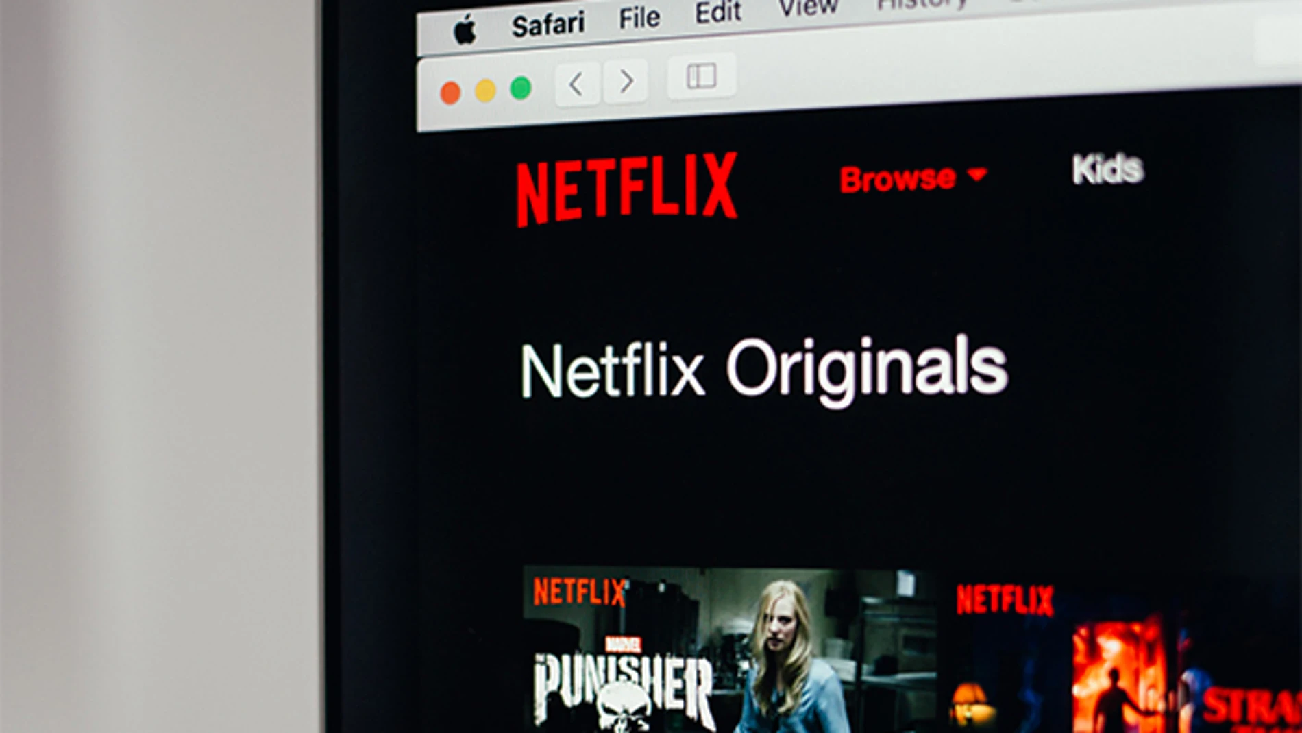 Golpe al mercado: Netflix lanza una suscripción de 5,49 euros con anuncios