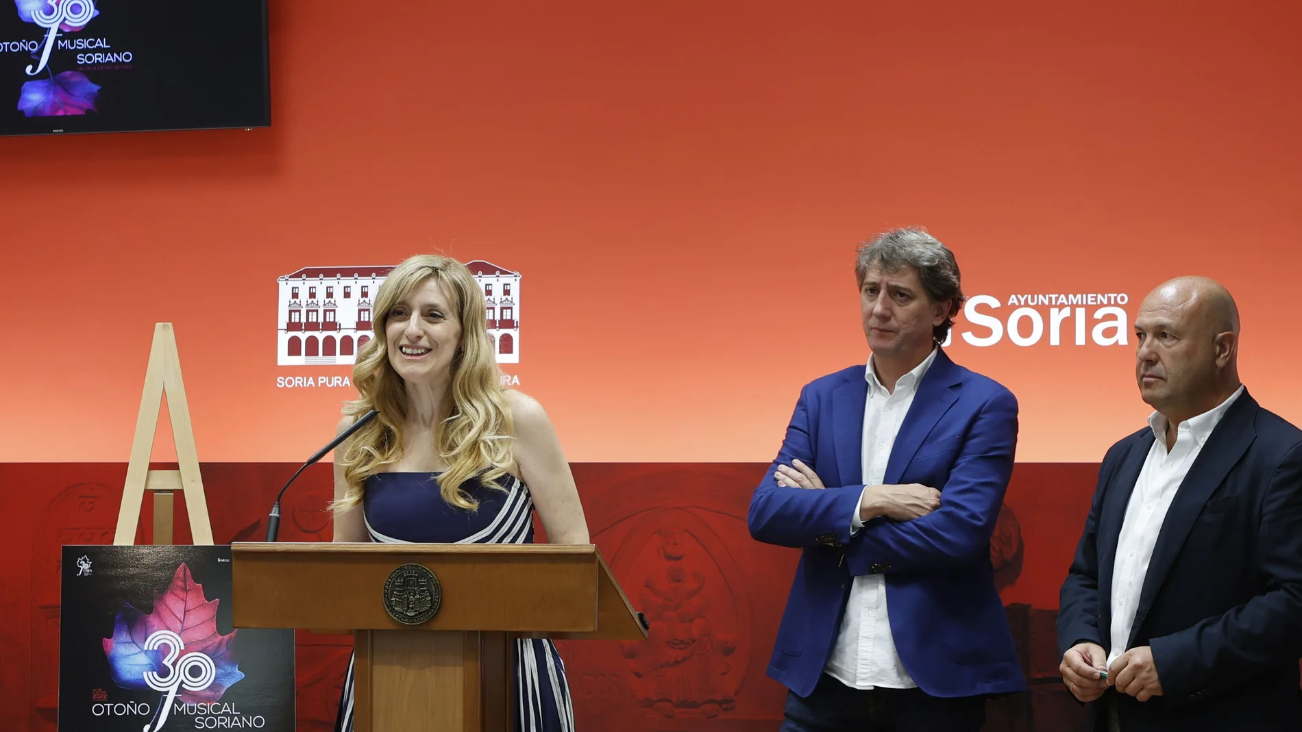 La viceconsejera de Acción Cultural, Mar Sancho, presenta el 30 Otoño Musical Soriano junto al alcalde Carlos Martínez, entre otros