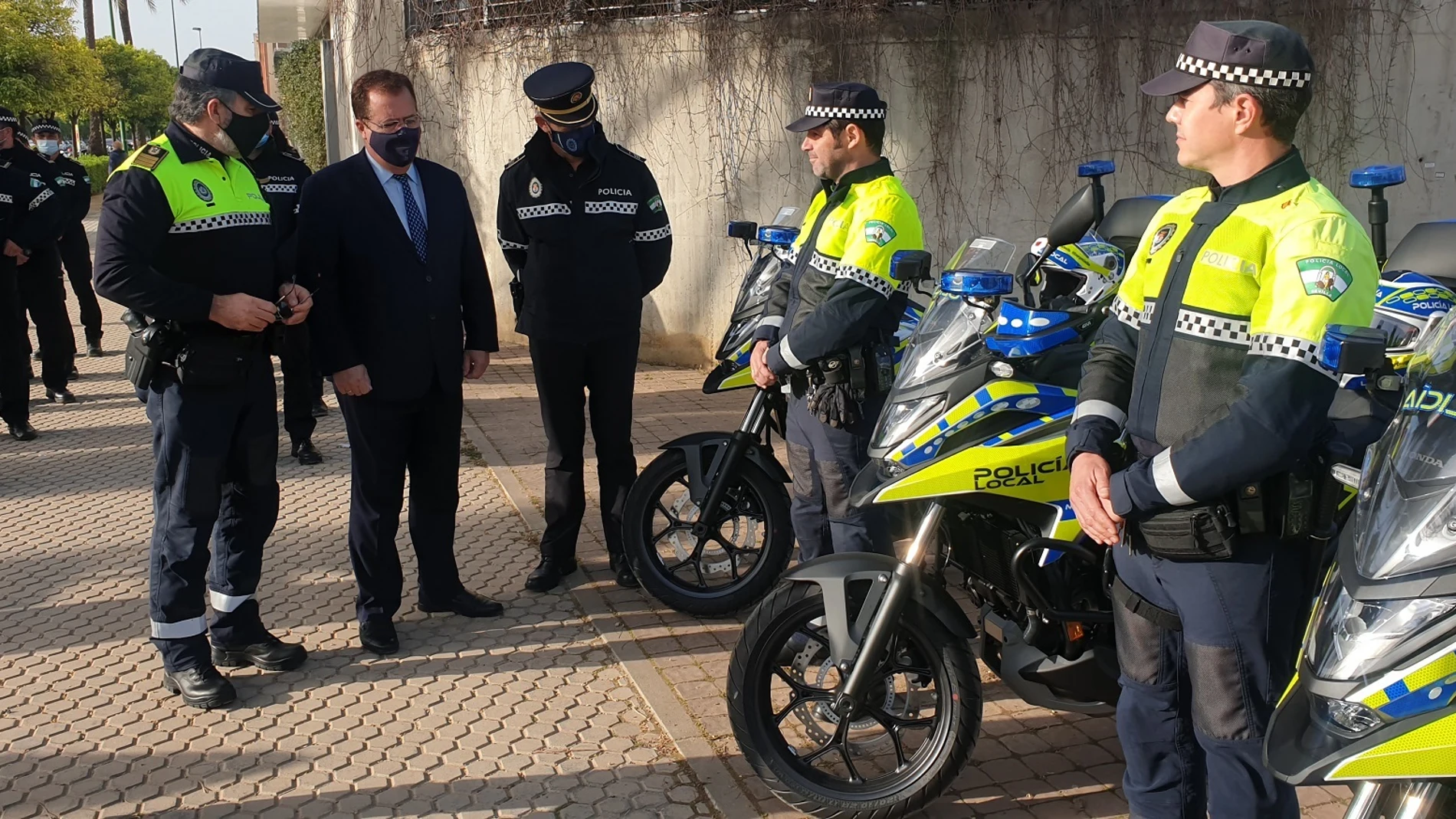 La Policía Local de Sevilla renovará sus uniformes