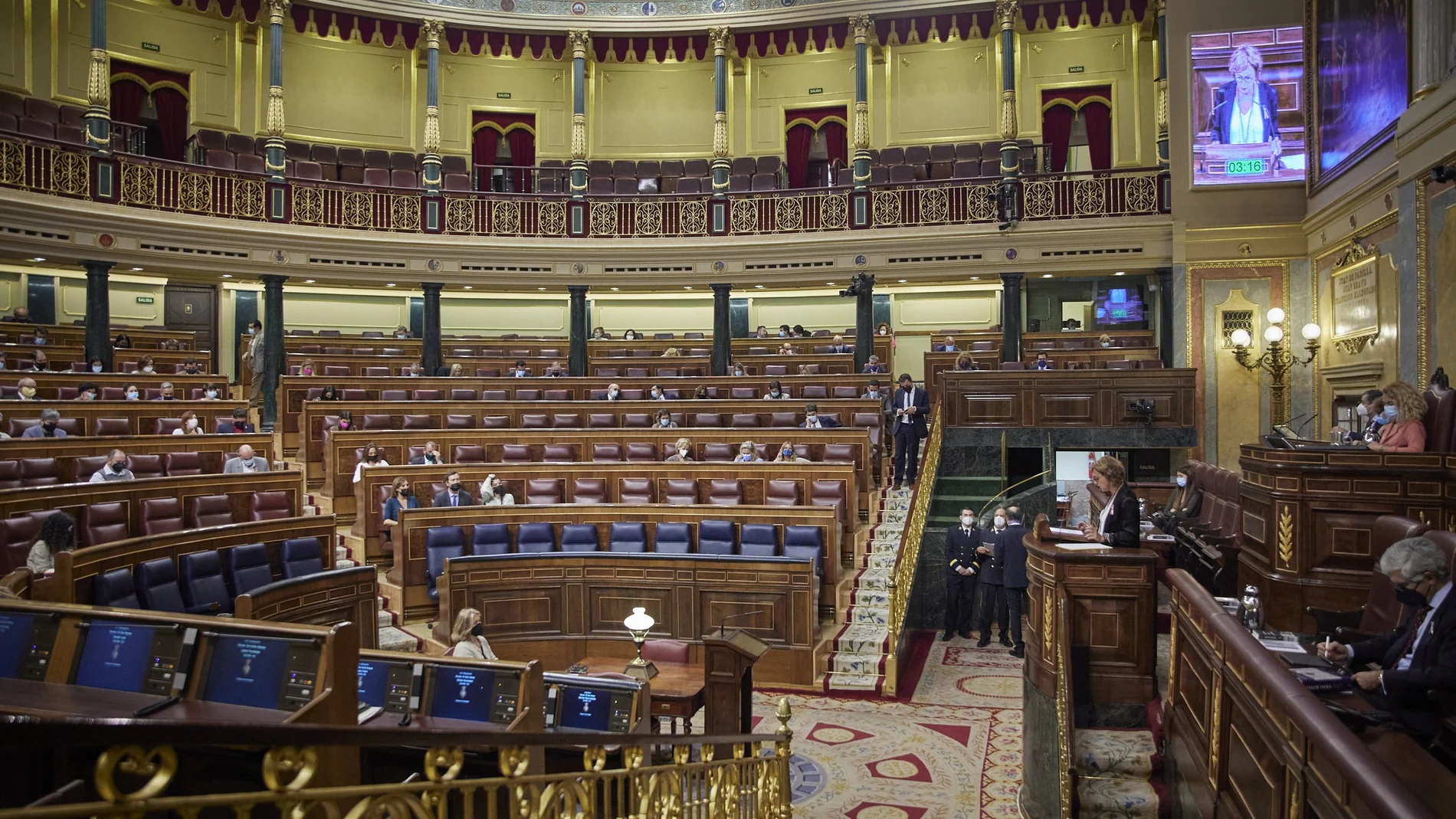 Vista general de una sesión plenaria en el Congreso de los Diputados, a 19 de octubre de 2021, en Madrid, (España).