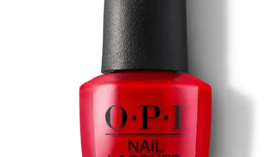 esmalte rojo.