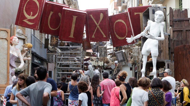 La calle VErdi ha vuelto a ganar el concurso con su reinterpretación del Quijote