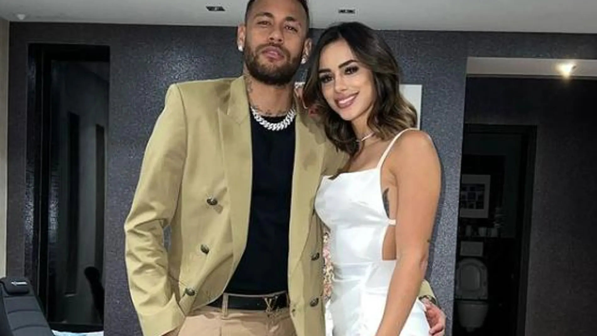 Neymar, junto a Bruna Biancardi