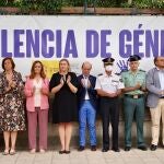 Minuto de silencio en la Delegación del Gobierno por el último asesinato de violencia de género, con la presencia de Virginia Barcones, Isabel Blanco y Ángeles Armisén, entre otros
