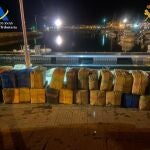 Fardos de hachís intervenidos en una operación contra el narcotráfico en Huelva