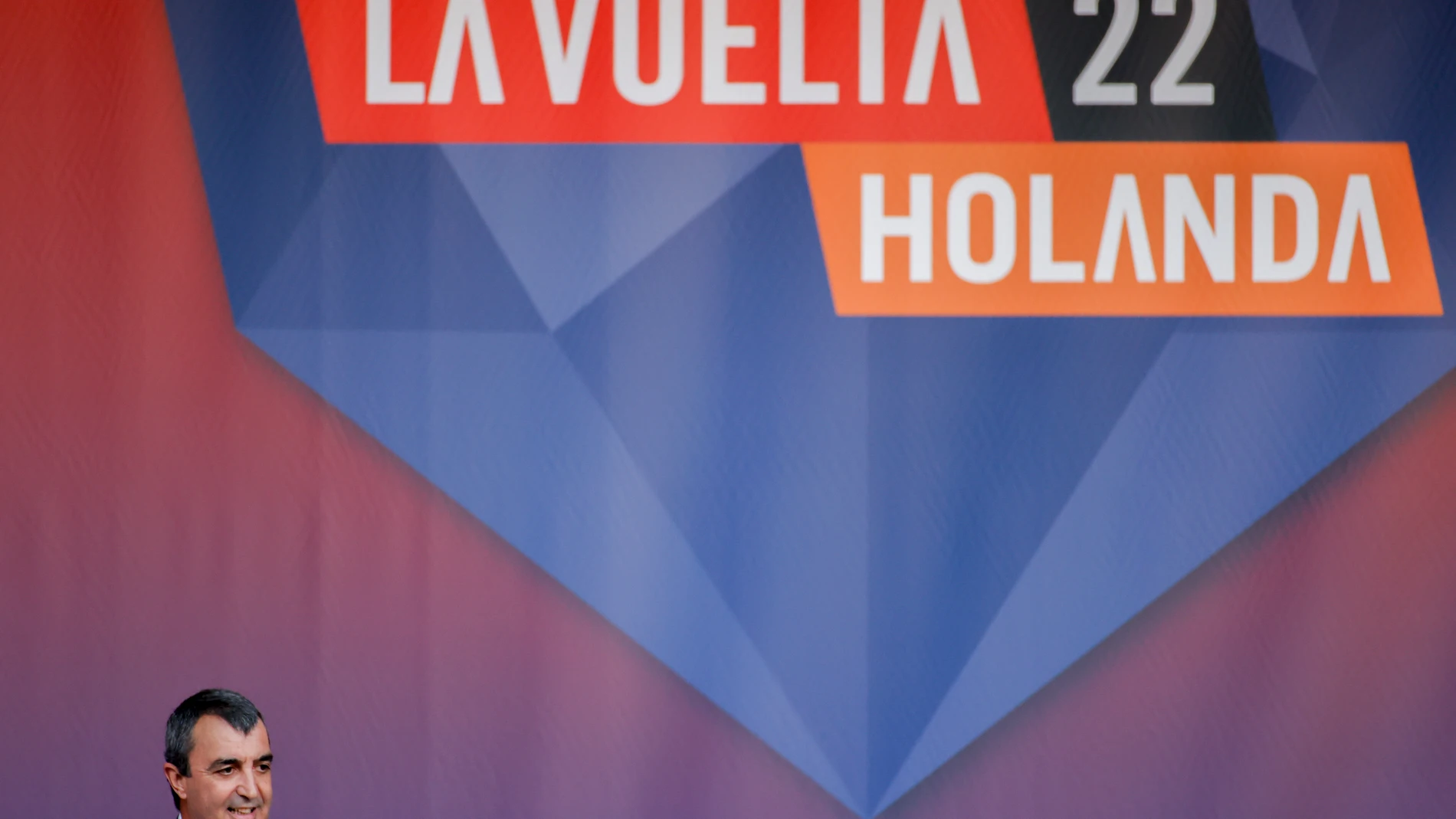 Cartel de la presentación de la Vuelta a España 2022