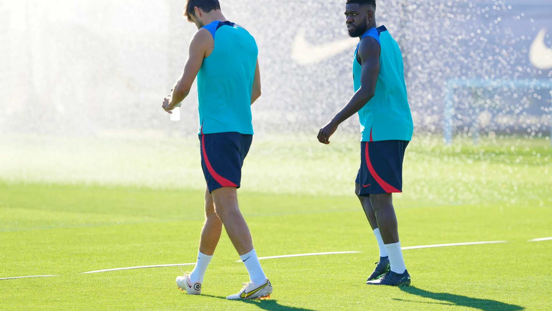 Piqué y Umtiti, en un entrenamiento del Barcelona esta temporada