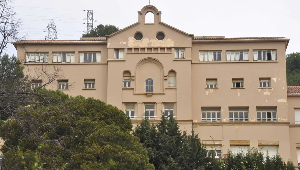 El nuevo hospital de Sant Llàtzer abandonado en Collserola (Barcelona)