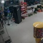 Detenidas tres personas implicadas en más de una veintena de asaltos violentos a gasolineras GUARDIA CIVIL 21/08/2022