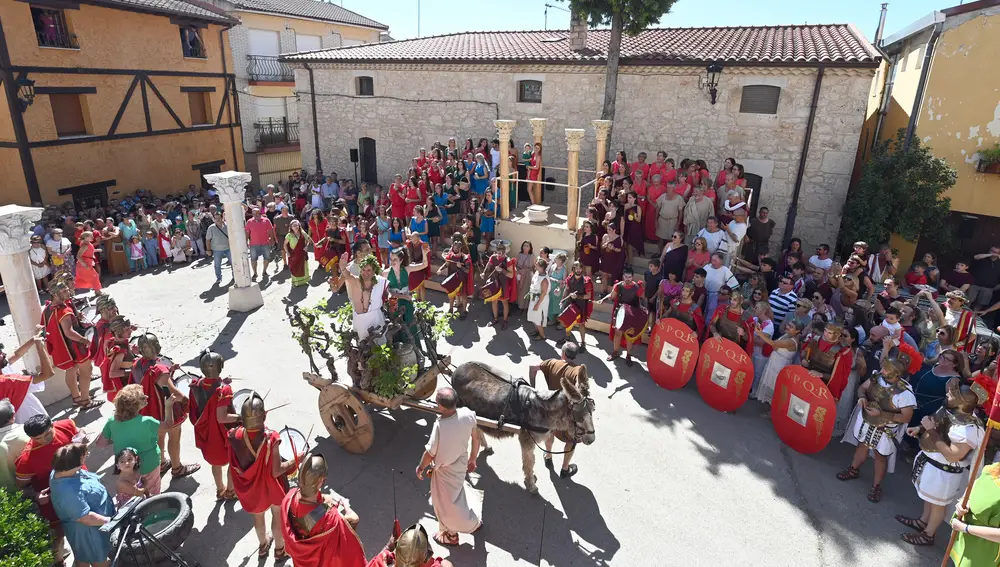 Celebración de la XXII edición de la Fiesta en Honor al Dios Baco de Baños de Valdearados (Burgos)