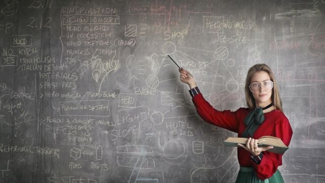 Maestra en un aula