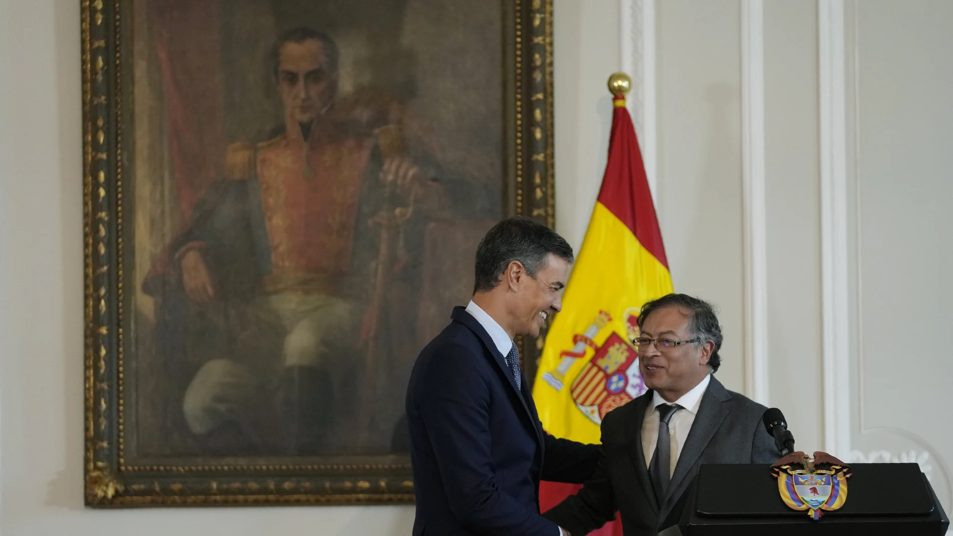 El presidente de Colombia, Gustavo Petro, con Pedro Sánchez