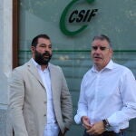De izquierda a derecha Agustín Argulo, delegado autonómico del sector en medioambiente y Benjamín Castro, presidente de CSIF en Castilla y León