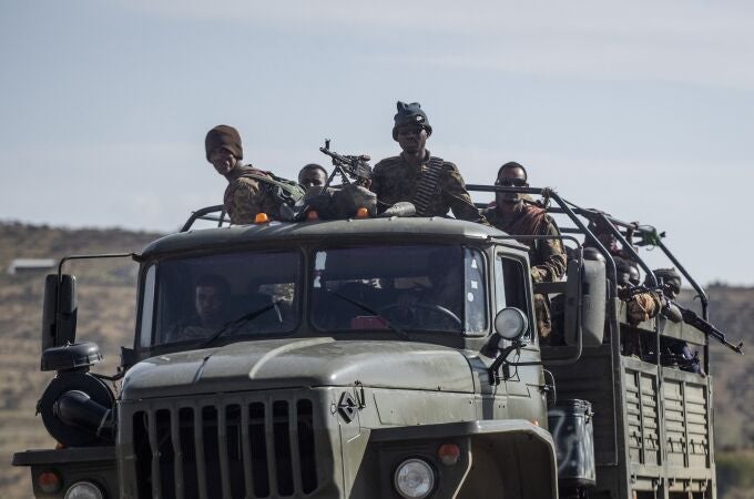 Militares del Gobierno federal cerca de Agula, al norte de Mekele.