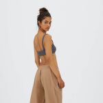Pantalones Parachute, la tendencia más actual del otoño