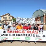 Asaja, COAG y UPA de Zamora celebran una concentración en Tábara (Zamora