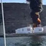  Un incendio en un depósito de biodiesel en el puerto de Bilbao obliga a cortar la A-8