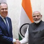 El ministro de Exteriores de Rusia, Sergei Lavrov, y el primer ministro indio, Narendra Modi, en una imagen de archivo en Nueva Delhi.