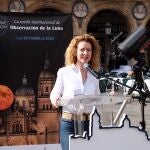 La concejala de Familia e Igualdad de oportunidades, Ana Suárez, presenta una nueva iniciativa de observación astronómica
