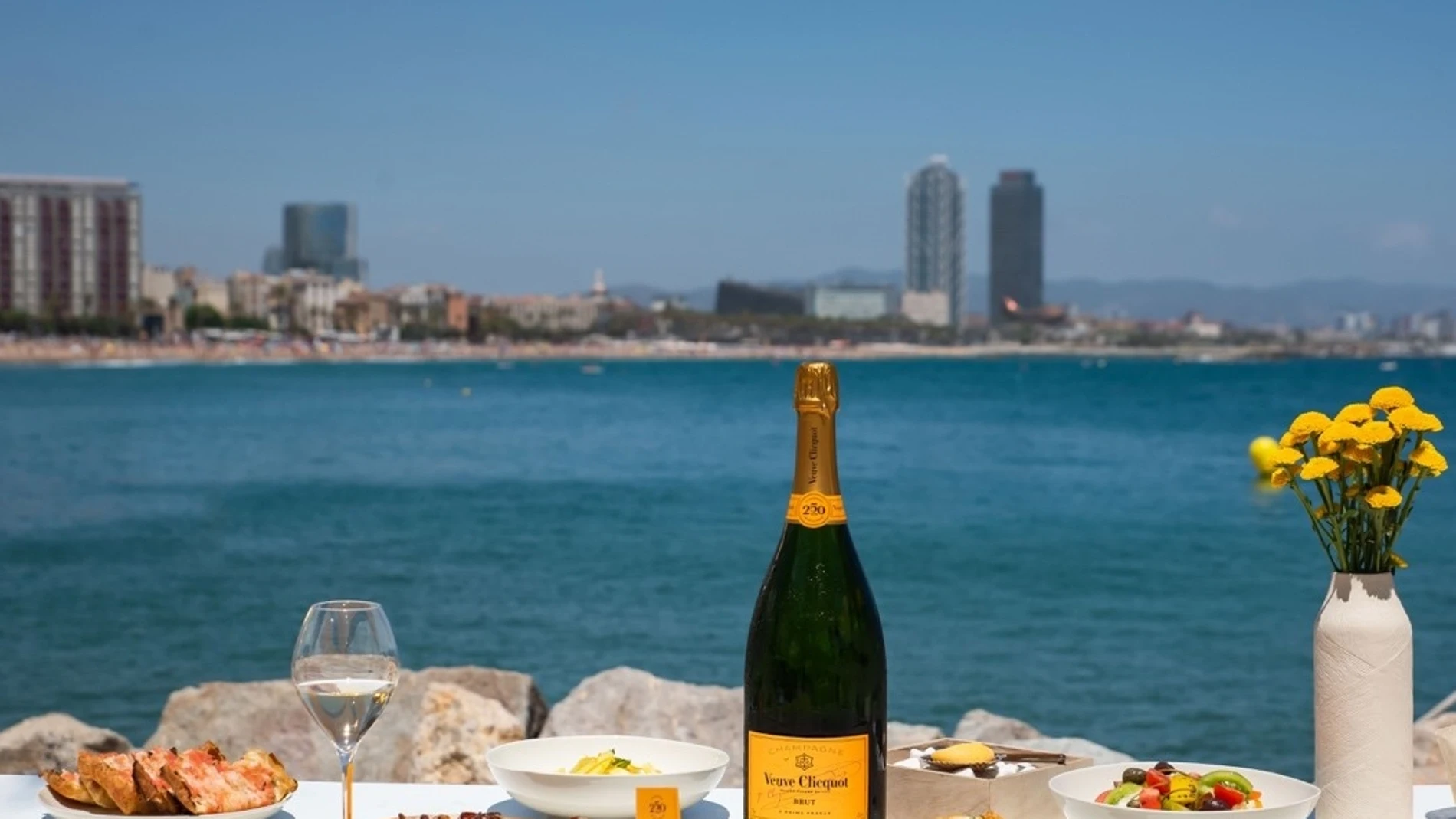 Así se ve The Sunny Seaside de Veuve Clicquot.