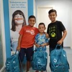 La Fundación 'la Caixa' entrega kits escolares a más de 12.000 niños en situación vulnerable con la vuelta al cole. CAIXABANK