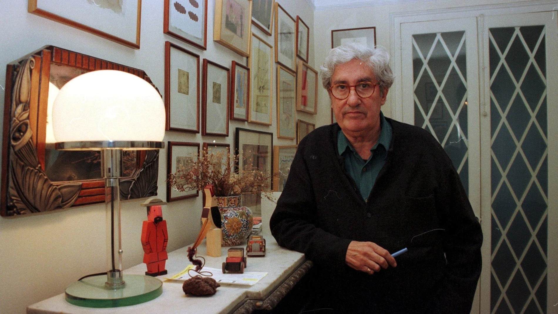 Albert Ràfols-Casamada en su domicilio barcelonés en 2001
