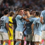 Los futbolistas del Celta de Vigo celebran un gol. EFE/Salvador Sas