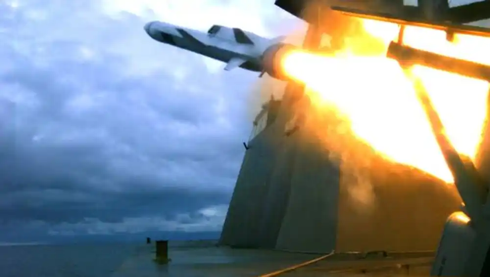 Lanzamiento de un misil NSM desde un buque de guerra